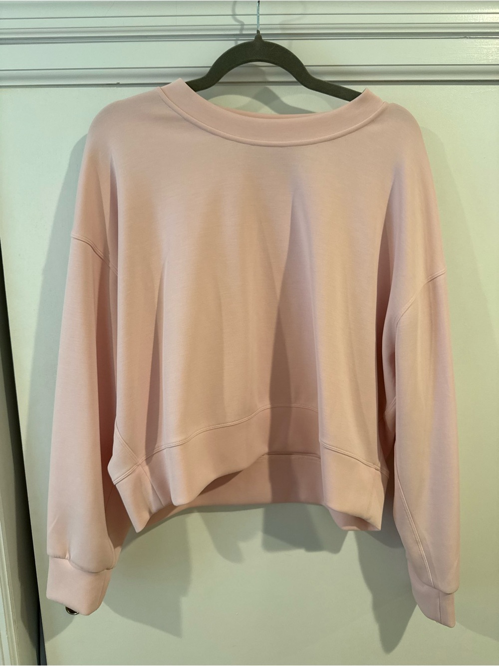 Lululemon Perfectly Oversized Crop Crew Softstreme Sz 8 Light Pink Pale Pink